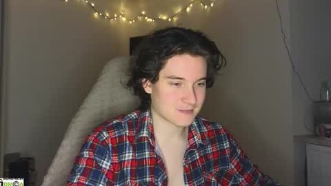 Snapshot of alex_candy_pump chatting on October 22, 2025, 6:24 am FAVORITE online show from October 22, 2025, 6:24 am