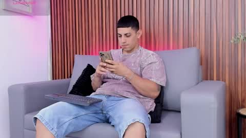 alex online show from March 19, 2026, 12:09 pm