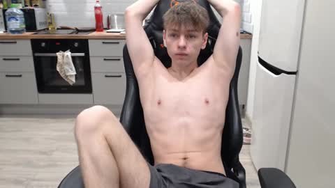 Snapshot of alex_gotcha chatting on December 2, 2024, 6:10 pm Alex online show from December 2, 2024, 6:10 pm