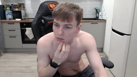 Snapshot of alex_gotcha chatting on December 28, 2024, 10:36 am Alex online show from December 28, 2024, 10:36 am