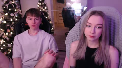 Snapshot of alex_gotcha chatting on January 12, 2025, 12:07 am Alex online show from January 12, 2025, 12:07 am