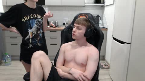 Snapshot of alex_gotcha chatting on January 20, 2025, 10:15 pm Alex online show from January 20, 2025, 10:15 pm