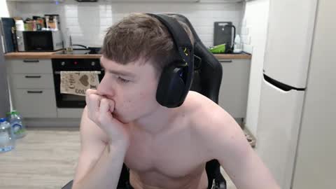 Snapshot of alex_gotcha chatting on January 21, 2025, 10:30 pm Alex online show from January 21, 2025, 10:30 pm