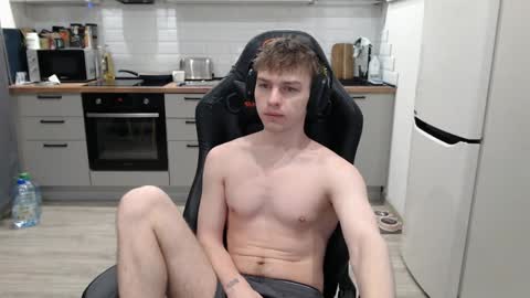 Snapshot of alex_gotcha chatting on January 29, 2025, 4:15 am Alex online show from January 29, 2025, 4:15 am