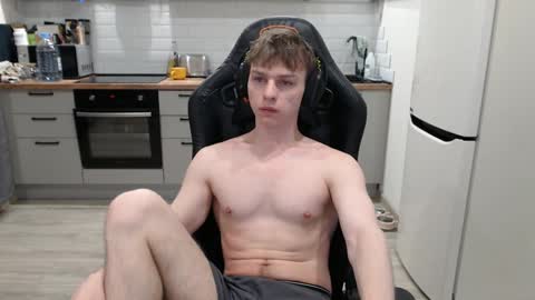 Snapshot of alex_gotcha chatting on February 9, 2025, 2:17 am Alex online show from February 9, 2025, 2:17 am