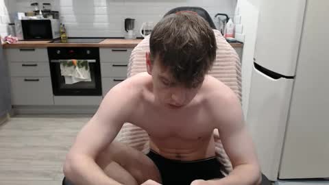 Snapshot of alex_gotcha chatting on November 7, 2025, 8:42 pm Alex online show from November 7, 2025, 8:42 pm