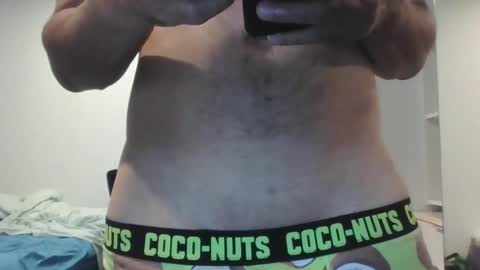 Snapshot of alex_malaka2005 chatting on December 8, 2024, 12:29 am Alex online show from December 8, 2024, 12:29 am