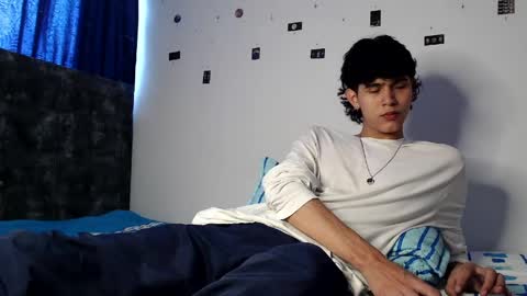 Snapshot of alex_mark_ chatting on May 4, 2026, 6:59 pm alex_mark_ online show from May 4, 2026, 6:59 pm