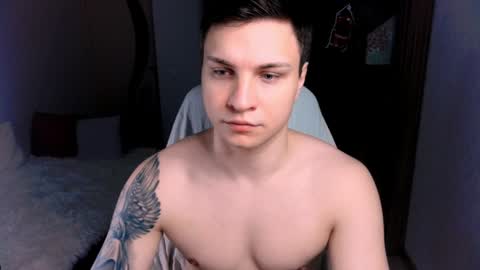 alex_milson online show from December 25, 2024, 6:09 am