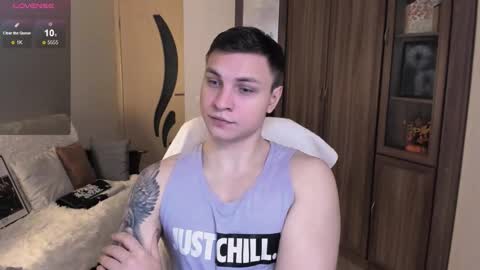 alex_milson online show from September 28, 2025, 8:03 pm