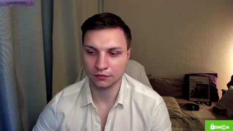 Snapshot of alex_milson chatting on June 19, 2026, 8:56 pm alex_milson online show from June 19, 2026, 8:56 pm