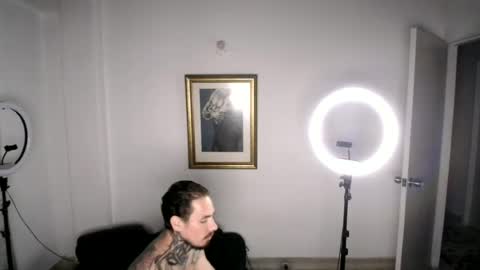 Snapshot of alex_orionjs chatting on June 21, 2026, 3:42 am Alex OrionJS online show from June 21, 2026, 3:42 am