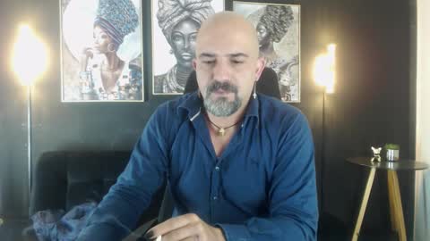 Snapshot of alex_saints_ce chatting on October 15, 2025, 10:26 am Alex Saints online show from October 15, 2025, 10:26 am