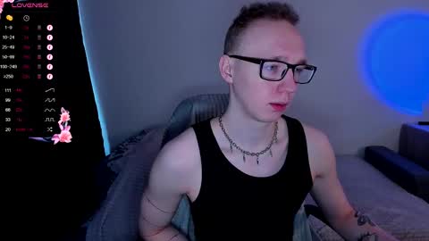 alex_silent online show from November 15, 2025, 9:28 am