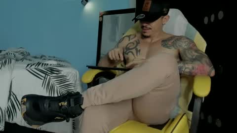 Snapshot of alex_sthorm chatting on October 2, 2025, 3:24 am alex_sthorm online show from October 2, 2025, 3:24 am