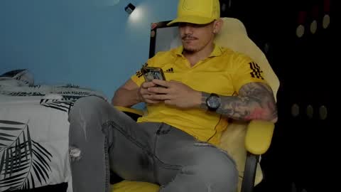 Snapshot of alex_sthorm chatting on October 11, 2025, 4:12 am alex_sthorm online show from October 11, 2025, 4:12 am