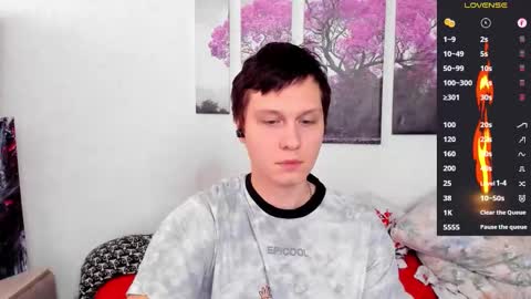 Alex WandHot online show from October 21, 2025, 5:30 am