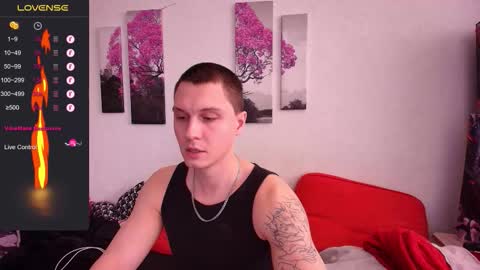 Alex WandHot online show from February 13, 2026, 6:53 am