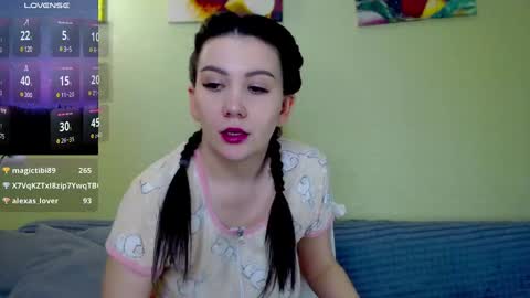 Snapshot of alexa_cruze chatting on December 12, 2024, 9:37 pm Alexa online show from December 12, 2024, 9:37 pm