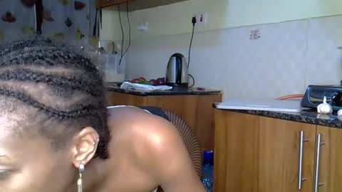 Alexa online show from January 1, 2025, 7:10 pm