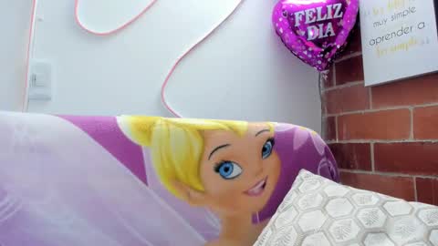 Snapshot of alexa_latina chatting on October 25, 2025, 2:02 pm alexa latina online show from October 25, 2025, 2:02 pm