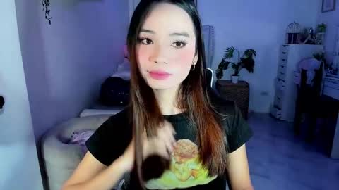 Snapshot of alexa_louise chatting on January 13, 2025, 12:24 pm ALEXA - DONT FORGET TO FOLLOW AND RATE ME THUMBS UP online show from January 13, 2025, 12:24 pm