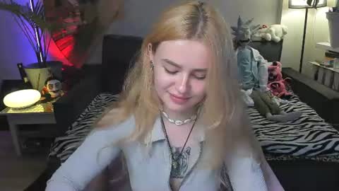 Snapshot of alexa_pirs chatting on July 25, 2026, 4:48 pm alexa_pirs online show from July 25, 2026, 4:48 pm