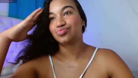   online show from November 22, 2025, 6:51 pm