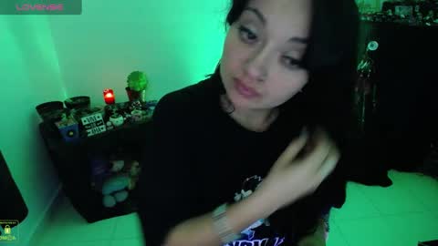 Snapshot of alexa_sweet69x chatting on December 19, 2024, 5:40 am Alexa online show from December 19, 2024, 5:40 am