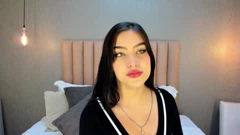 Alexa Thaylor online show from December 31, 2024, 2:58 pm