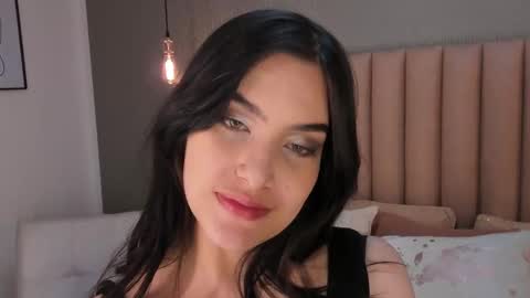 Alexa Thaylor online show from September 16, 2025, 2:07 pm