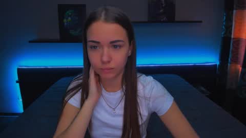 angel online show from January 1, 2025, 6:37 am