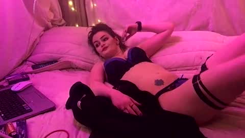 Alexablessed online show from February 8, 2025, 3:52 am