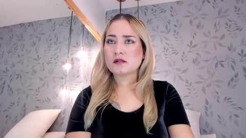 alexacoldd online show from April 14, 2026, 12:33 pm