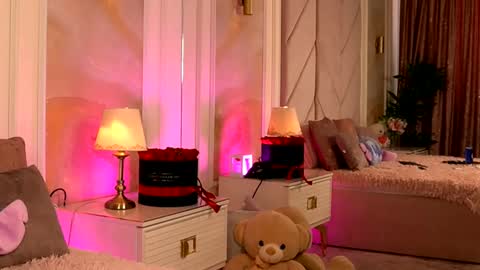 Snapshot of alexaheyess chatting on February 23, 2025, 10:06 am Alexa online show from February 23, 2025, 10:06 am