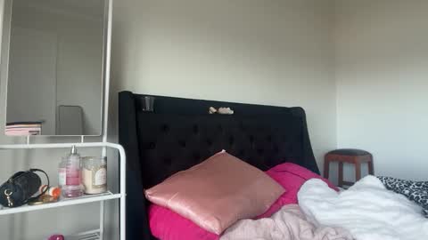 alexajefferies online show from November 4, 2025, 8:08 pm