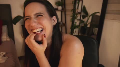 alexajhonsonof online show from January 31, 2025, 7:29 am