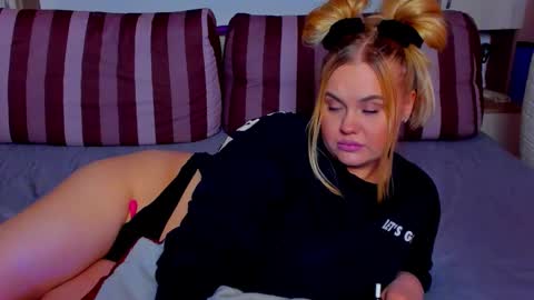 AlexaLaVibes online show from April 14, 2026, 7:58 am