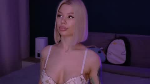 Alexa Mason online show from March 2, 2025, 4:39 am