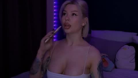 Snapshot of alexamason chatting on April 22, 2026, 2:14 am Alexa Mason online show from April 22, 2026, 2:14 am