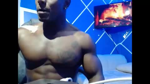 Snapshot of alexander_megan chatting on October 19, 2025, 4:46 am alexander online show from October 19, 2025, 4:46 am