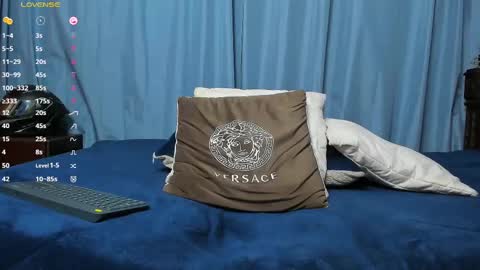 Snapshot of alexander_savage chatting on February 21, 2025, 4:07 am Alexander Savage online show from February 21, 2025, 4:07 am