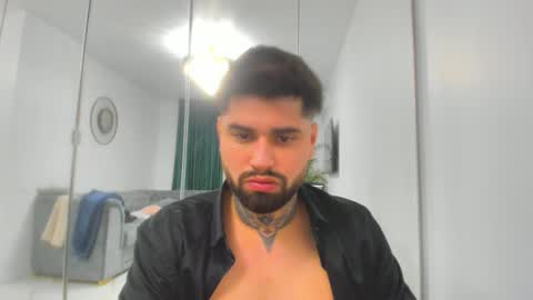 alexandermoris online show from March 14, 2026, 6:46 pm