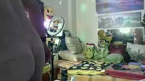 Snapshot of alexanderpatras chatting on February 9, 2025, 1:11 am Alexander online show from February 9, 2025, 1:11 am