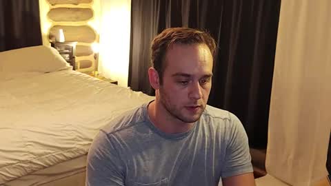 alexanderthemid online show from November 6, 2025, 4:35 am