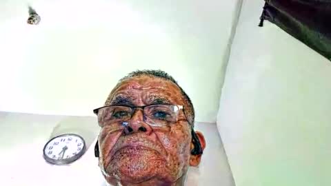 Snapshot of alexanderv28 chatting on January 11, 2025, 2:25 pm alexanderv28 online show from January 11, 2025, 2:25 pm