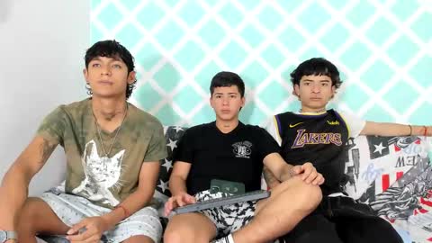 chicos hot online show from December 12, 2024, 7:26 pm