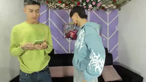 chicos hot online show from March 16, 2026, 1:26 pm