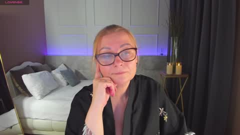 Alexandra online show from December 11, 2024, 8:18 pm