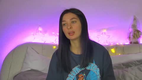 Snapshot of alexandrabloom chatting on December 7, 2024, 6:48 pm AlexandraBloom online show from December 7, 2024, 6:48 pm
